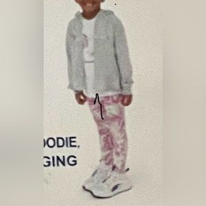 NWT Champion Girl’s 3 Piece Tee, Hoodie, and Jogger Set Size:3